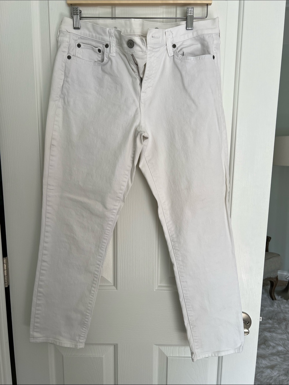GAP Women's White Straight Leg Jeans